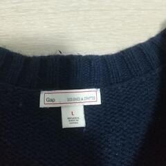 GAP ユニクロ ケーブルニット セーターの画像