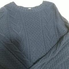 GAP ユニクロ ケーブルニット セーターの画像