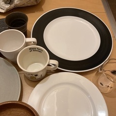 食器の画像