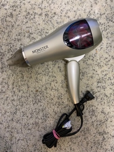 ドライヤー　モンスター　コイズミ　KHD-W720