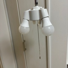 引っ掛けシーリング式3灯LED 電灯+常夜灯　ペンダントライト　中古品