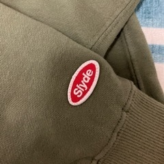 トレーナーＬサイズ緑の画像
