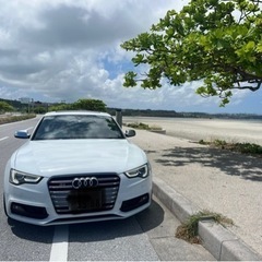 アウディS5スポーツバック