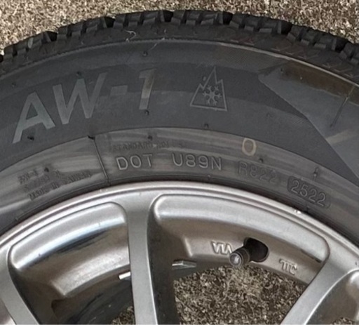 バリ溝! 195/65R15 スタッドレスタイヤ＋ホイールセット　