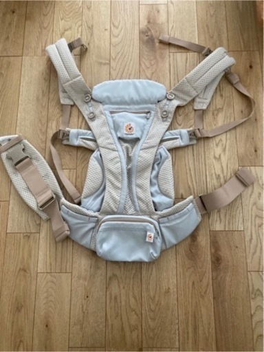 エルゴベビー　オムニブリーズ