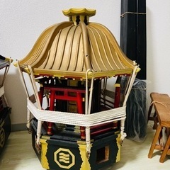 四角さん八角さんの神輿の画像