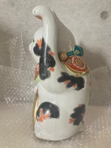 九谷焼　猫置物　三毛猫