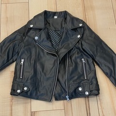 キッズ　ライダースジャケット　革　レザー　ブラック　130 