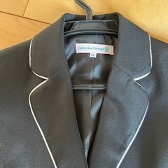 女の子小学校卒業式のスーツ　サイズ150の画像