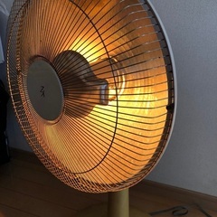 ハロゲンヒーターの画像