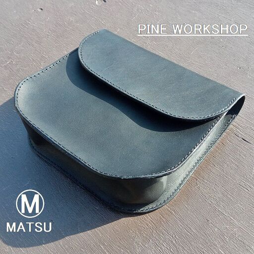 クロスボディバッグ 本革 ヌメ革 サドルレザー ブラック PWCBB2