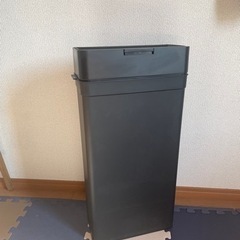 【お譲り致します】ゴミ箱の画像