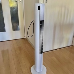 【美品】YAMAZEN スリム扇風機　ホワイトの画像