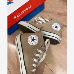 converse 18センチ　先日ムラスポ購入　人気ベージュ　ハイカット　サーフの画像