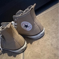 converse 18センチ　先日ムラスポ購入　人気ベージュ　ハイカット　サーフの画像