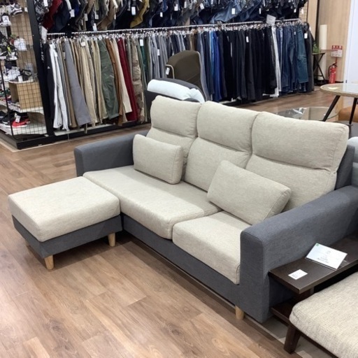 オットマン付き3人掛けソファーのご紹介です【トレファク東大阪箕輪店】