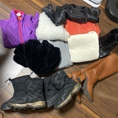 レディース　服　靴