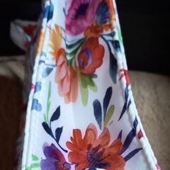 【処分】☆新品☆花柄バッグ☆の画像
