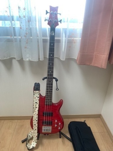 【譲る方決まりました】美品/動作確認済みデイジーロック　Daisy Rock ベース