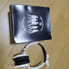 美品！TRF15周年記念モデルヘッドホンCDもの画像