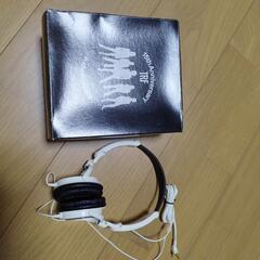 美品！TRF15周年記念モデルヘッドホンCDもの画像