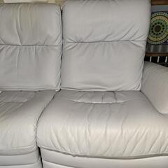 3人がけソファーの画像