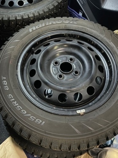 北海道発　スパイクタイヤ　185/65-15