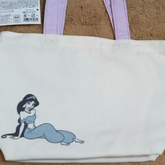 【処分】☆新品☆Disney ☆アラジン☆ジャスミントートバッグ☆の画像