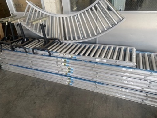 購入者決定　ローラコンベア(3m/5本、カーブ/1本、足6本)