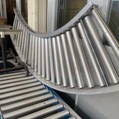 購入者決定　ローラコンベア(3m/5本、カーブ/1本、足6本) 購入者決定 ローラコンベア(3m/5本、カーブ/1本、足6本)