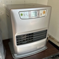 トヨトミ　石油ファンヒーター