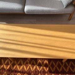 ウニコ　ローテブルの画像