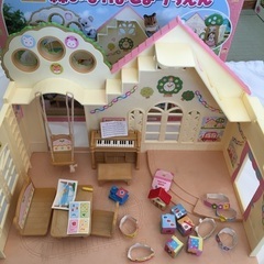 シルバニアファミリー　ようちえん　ようちえんバス　トイレ他セットの画像