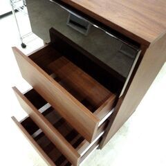 ミニチェスト 4段 チェスト 引出し 木目 ブラウン系 中古 高さ 約90cm 札幌市東区 新道東店の画像