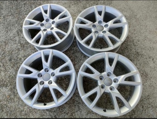 アウディQ3純正17インチホイール美品　スタッドレス用に　テグアンにも