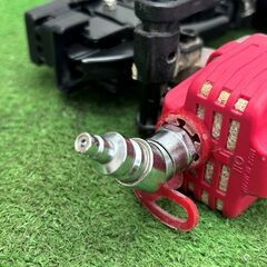 MAX マックス HA-50F1(D)/4MAフロア スーパーネイラ 高圧フロアタッカー【野田愛宕店】【店頭取引限定】【中古】IT5DPAE4Z86Eの画像