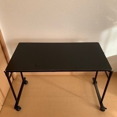 ベッドテーブル