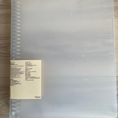 無印良品 30穴　バインダーの画像