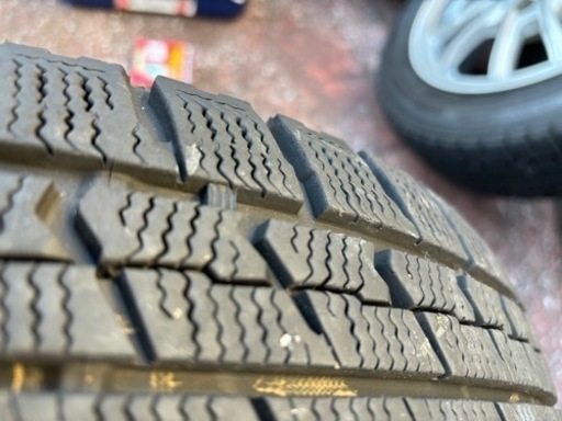 ★GOOD YEAR ICE NAVI ZEAII スタッドレス 175/65R15 トヨタ ポルテ ホイールセット★