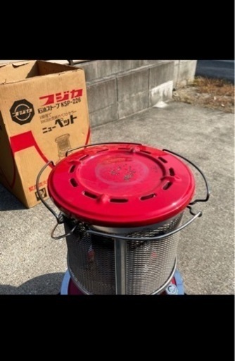 フジカ石油ストーブ　ニューペット　ダンボール+ストーブケース+替芯+説明書(ニューペット) 去年まで使用