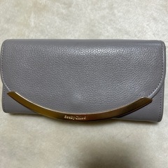 シー　バイ　クロエ　財布の画像