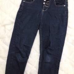 GUかユニクロのデニム