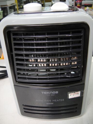 【4】テクノス　ミニファンヒーター　TOS-602　600W　暖房
