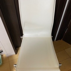 ダイニングチェア　白　3脚の画像