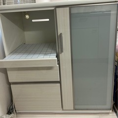 ¥0差し上げます！！食器棚