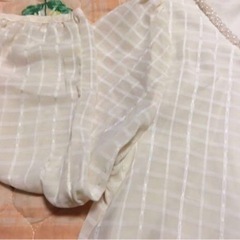 素敵な7部袖ブラウスの画像