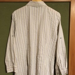 萌奈香　ブラウス　の画像