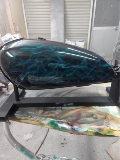 車、バイク、部品格安で塗装いたします