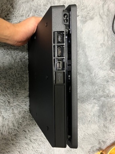 PS4 CUH-2000  コントローラなし　おまけカセット付き