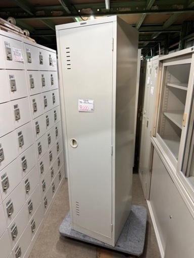 掃除道具入れロッカー　ナイキ　幅460 奥515 高さ1790mm